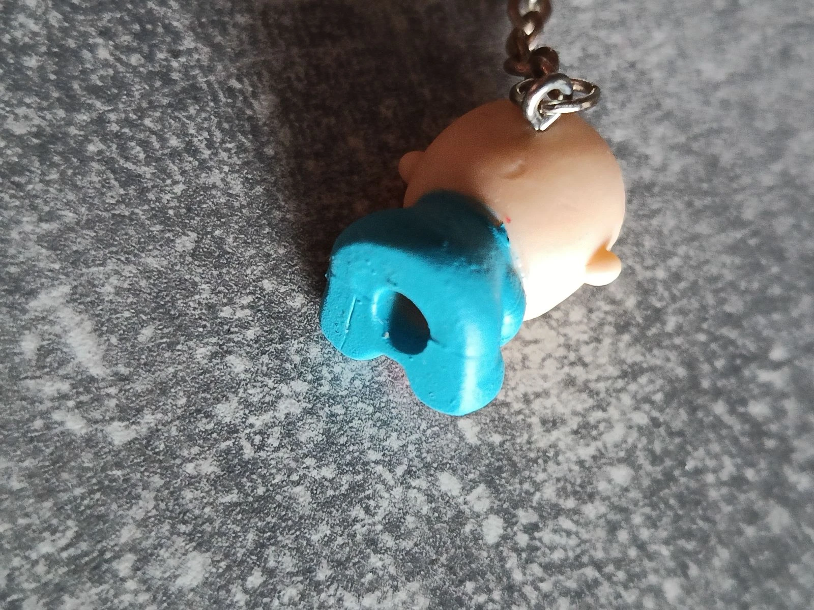 Baby blue pajama keychain – photo 5